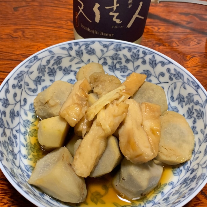 笹かまと里芋の煮物